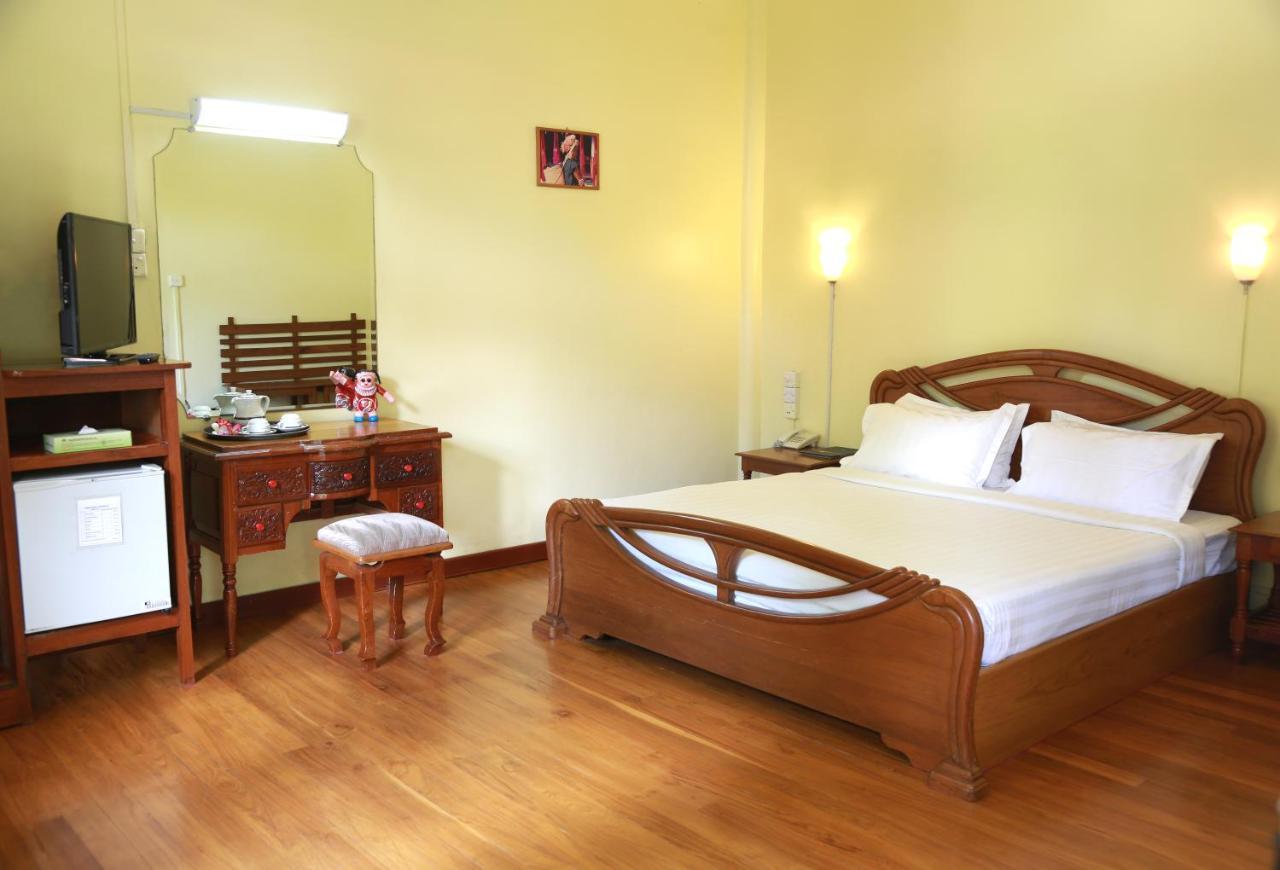 Thante Hotel - Nyaung Oo Bagian luar foto