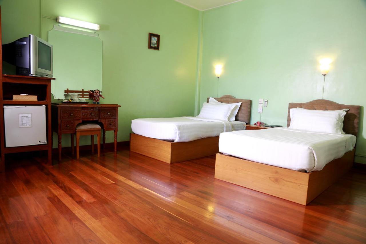 Thante Hotel - Nyaung Oo Bagian luar foto
